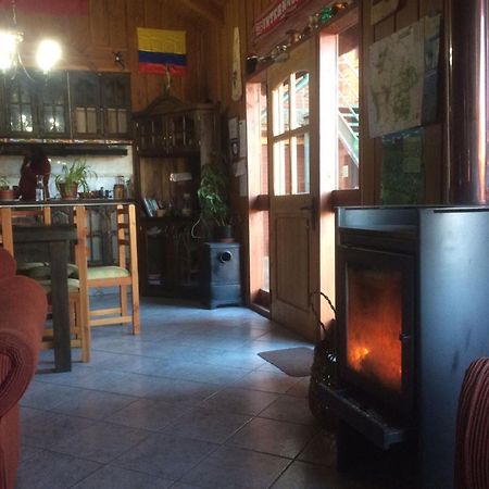 Hostal El Nogal Pucón Eksteriør billede