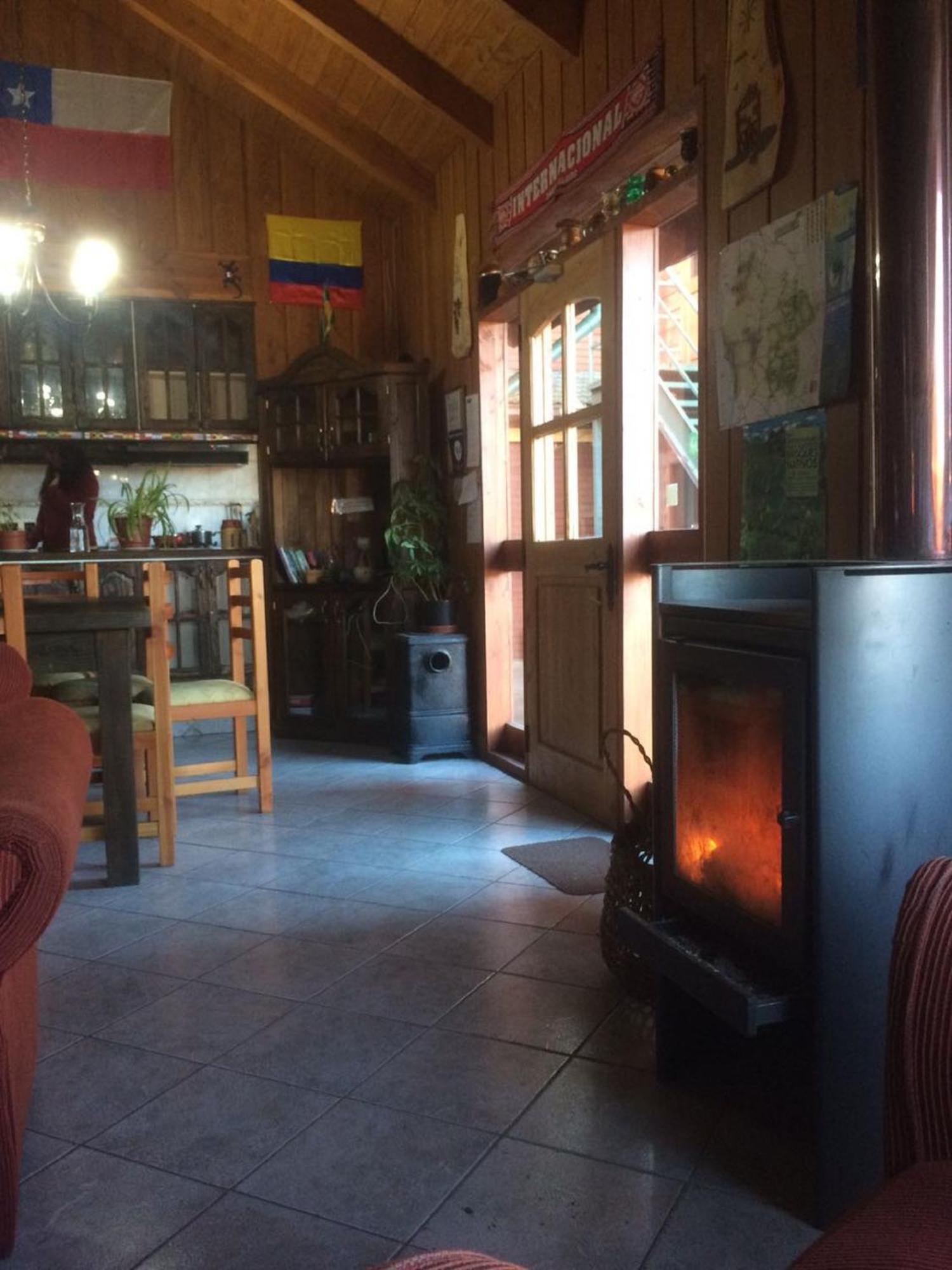 Hostal El Nogal Pucón Eksteriør billede