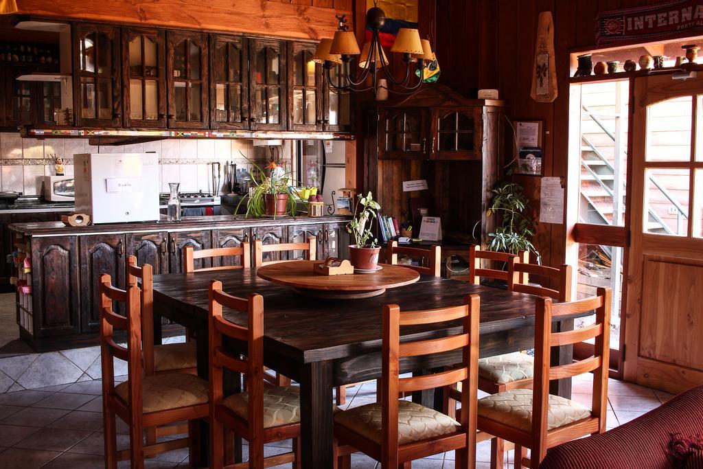 Hostal El Nogal Pucón Eksteriør billede