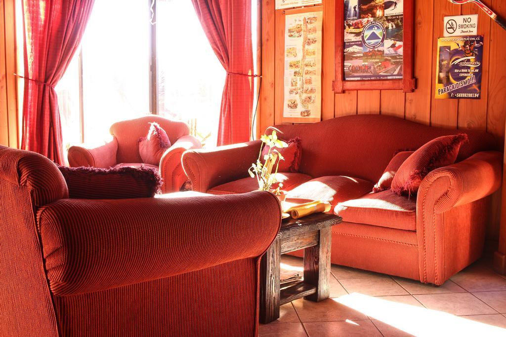 Hostal El Nogal Pucón Eksteriør billede